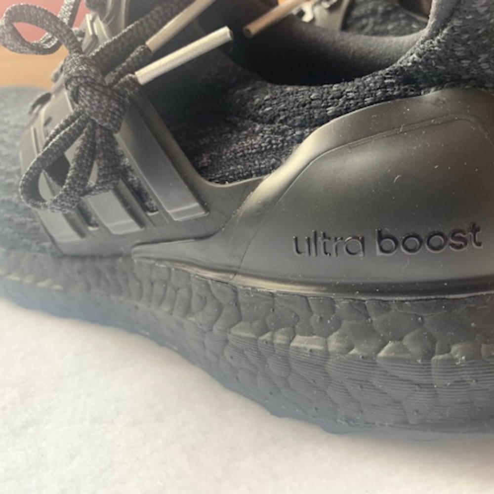 Adidas Ultra boost - Endless Energy- Black Wmns